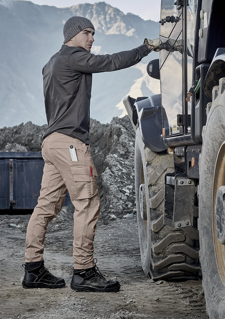 Men Streetworx Curved Cargo Pant